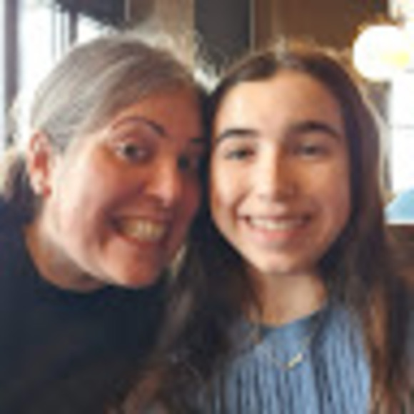 Meet your Posher, Sarah - Picture 1 of 1